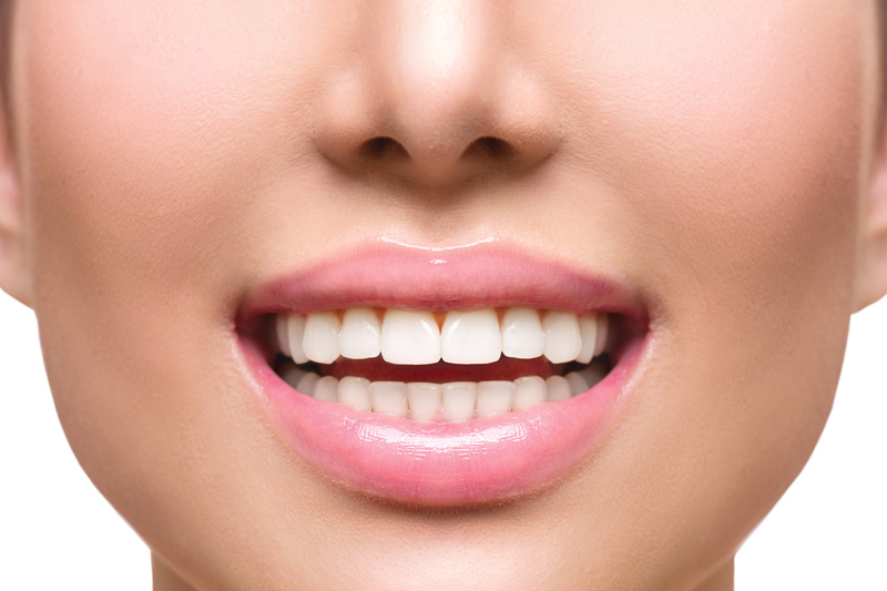 お尻の割れ目に毛が生える原因は何ですか?