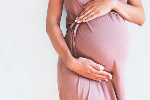 妊婦の女性