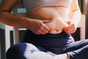 ダイエットしたい女性