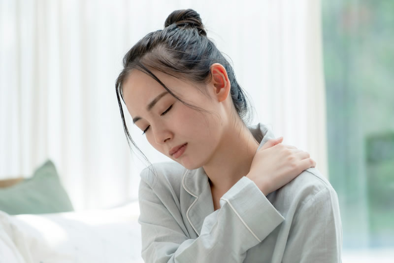 寝不足の女性