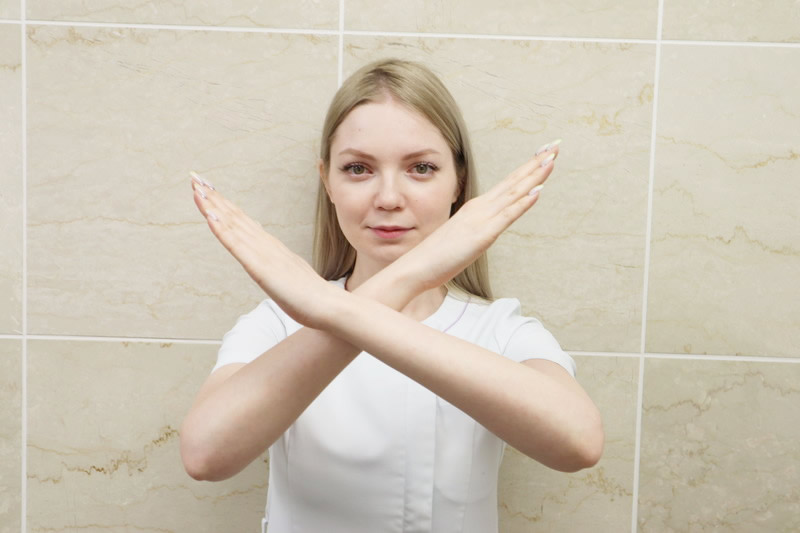 女性にテストステロン注射を勧めない看護師