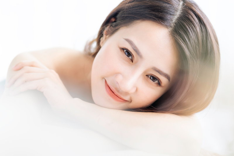 目が大きい韓国人の女性