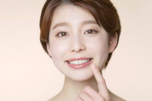 歯並びが綺麗な女性