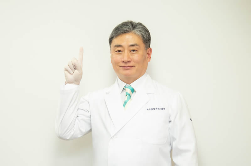 わきがの再発について解説する医師