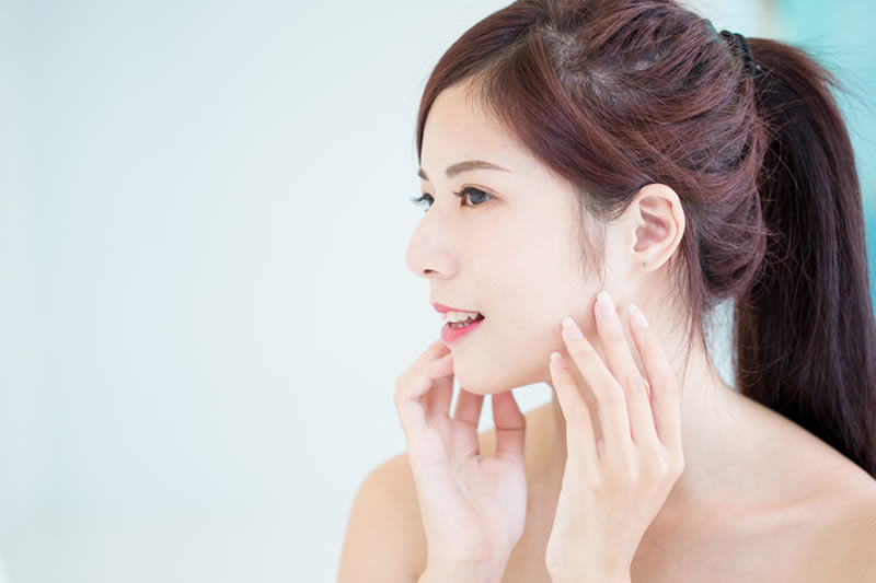 【医師監修】顔への脂肪注入はやらない方がいい?後悔しないために正しい知識とクリニック選びのポイントを押さえよう