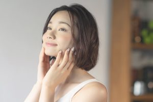 ハイフで綺麗な肌になった女性