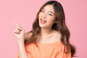 綺麗な目元をしている女性