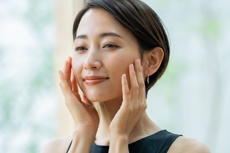 PRP治療を受けている女性